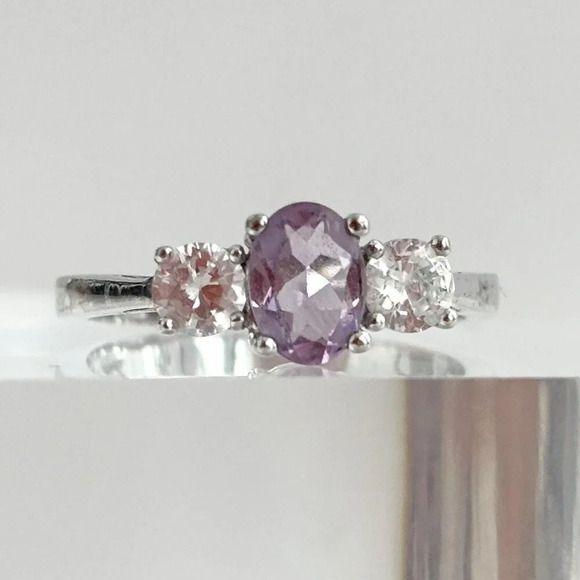 Sterling Silver Amethyst & Cubic Zirconia Cocktail Multistone Silver Ring - sz 7 - Picture 1 of 10